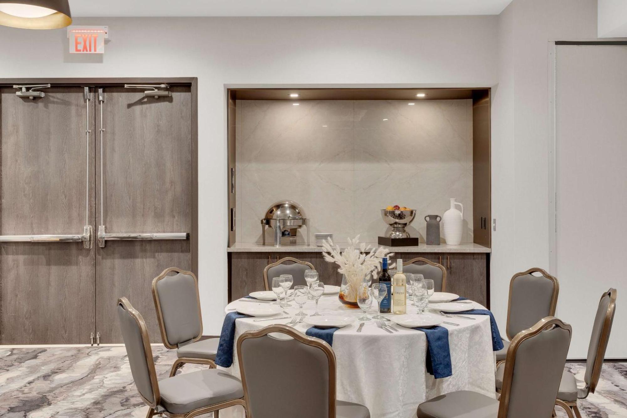 Hilton Garden Inn Toronto/Brampton Eksteriør billede
